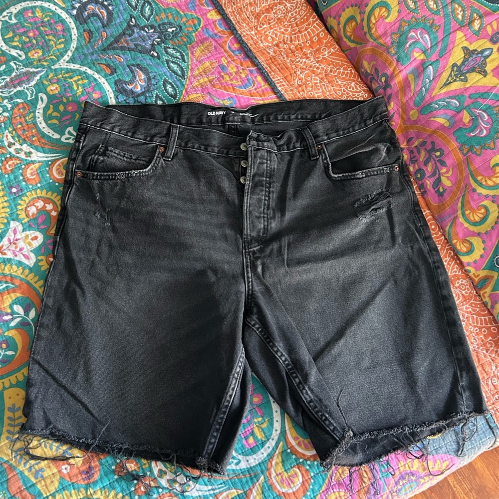 Old Navy high rise shorts, slouchy straight style in size 18